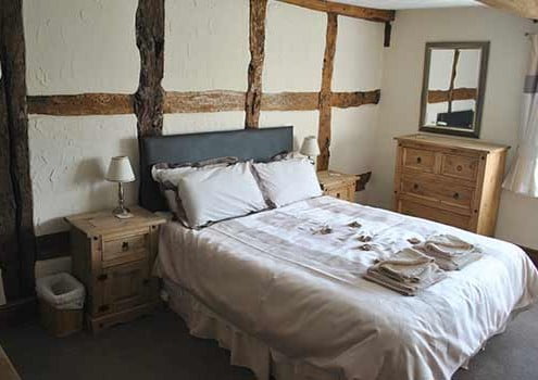 CheshireCountryCottages_Bedroom6